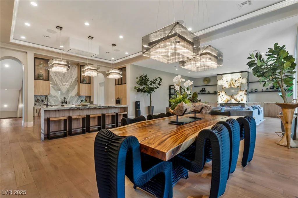 5 Wood Creek, Las Vegas, NV 89141
