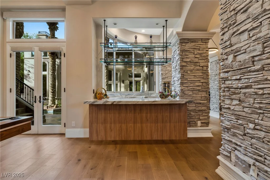 5 Wood Creek, Las Vegas, NV 89141