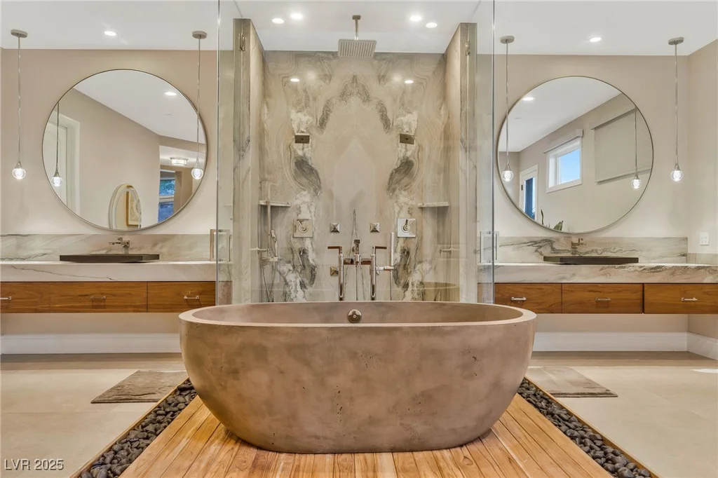 5 Wood Creek, Las Vegas, NV 89141