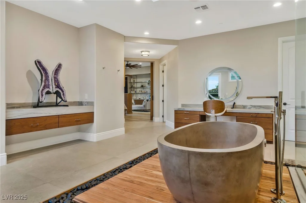 5 Wood Creek, Las Vegas, NV 89141