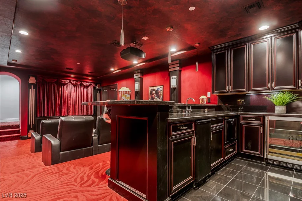5 Wood Creek, Las Vegas, NV 89141