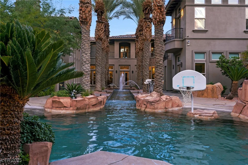 5 Wood Creek, Las Vegas, NV 89141