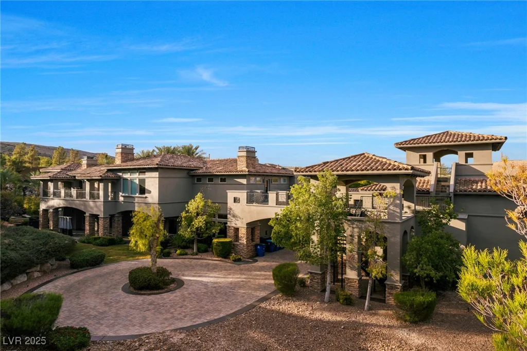 5 Wood Creek, Las Vegas, NV 89141