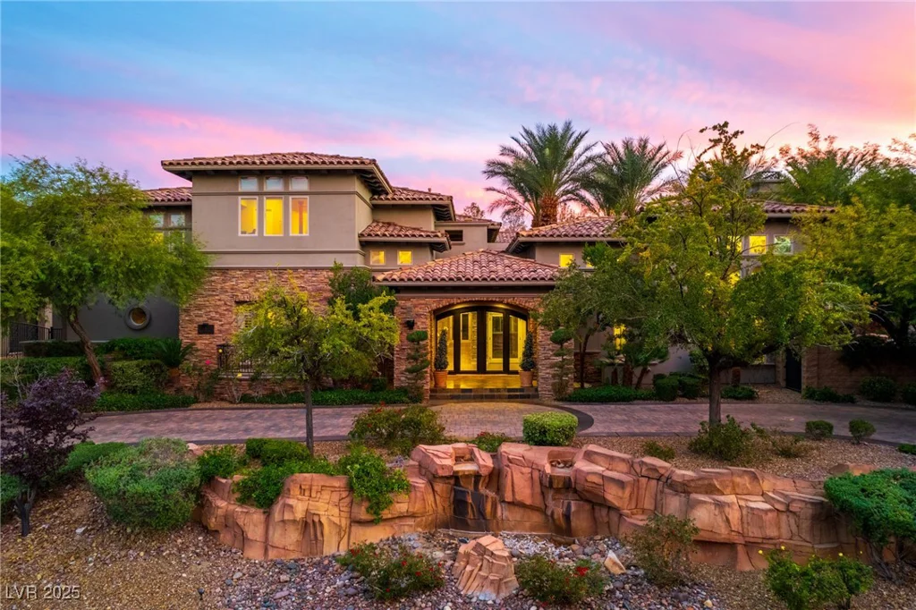 5 Wood Creek, Las Vegas, NV 89141