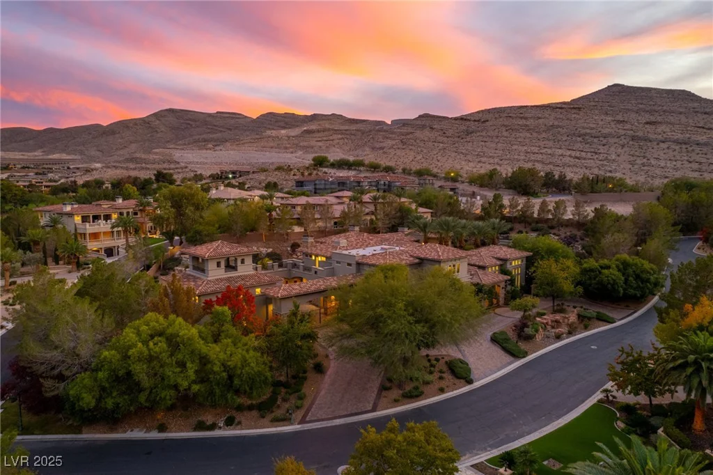 5 Wood Creek, Las Vegas, NV 89141
