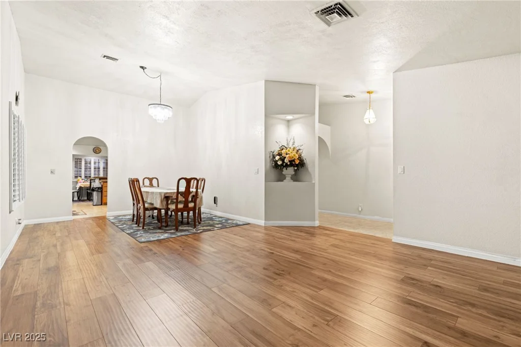 7530 Demona, Las Vegas, NV 89123