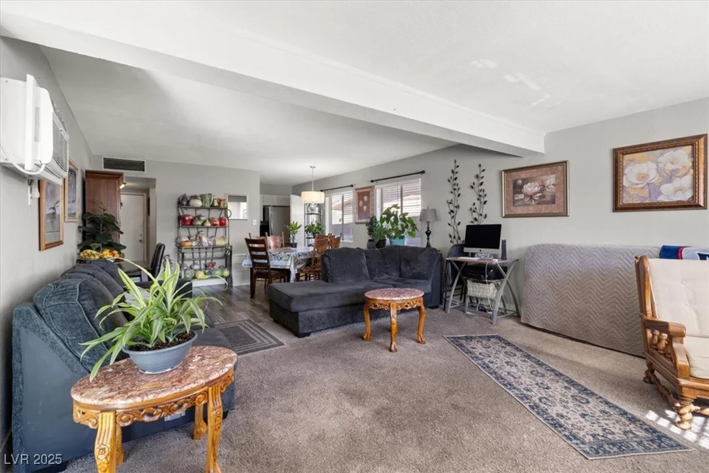 1800 Walnut, Las Vegas, NV 89101
