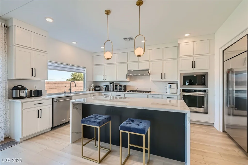 6682 Zorya Rise, Las Vegas, NV 89139
