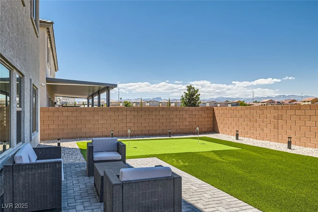 6682 Zorya Rise, Las Vegas, NV 89139