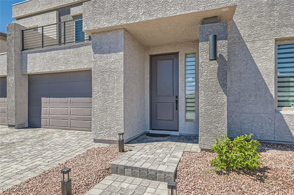 6682 Zorya Rise, Las Vegas, NV 89139