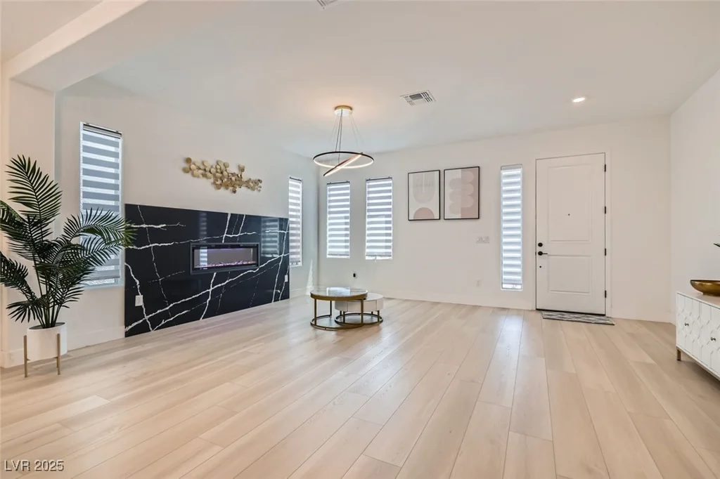 6682 Zorya Rise, Las Vegas, NV 89139