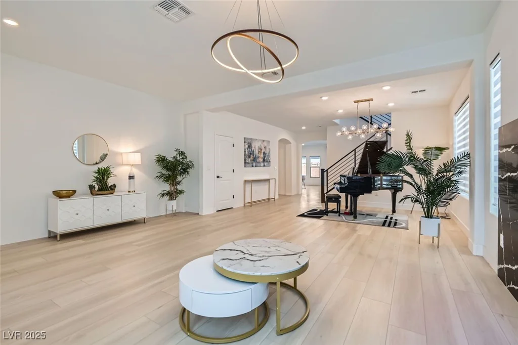 6682 Zorya Rise, Las Vegas, NV 89139