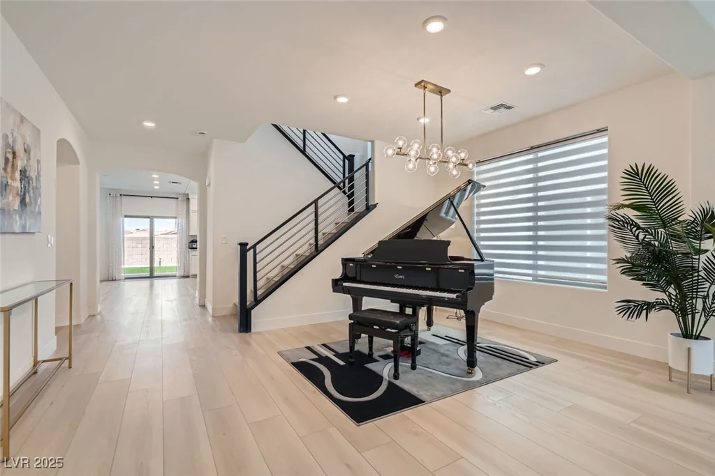 6682 Zorya Rise, Las Vegas, NV 89139