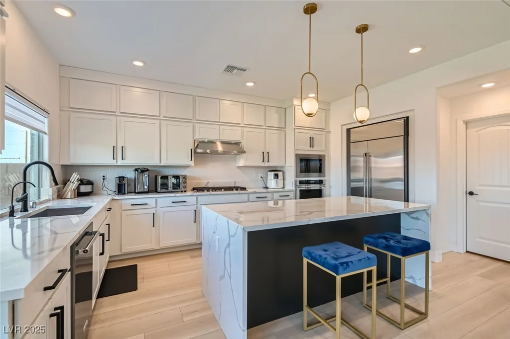 6682 Zorya Rise, Las Vegas, NV 89139