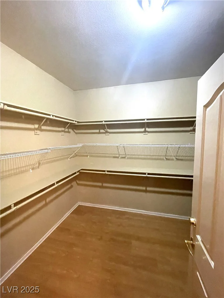 3562 Driving Range, Las Vegas, NV 89122