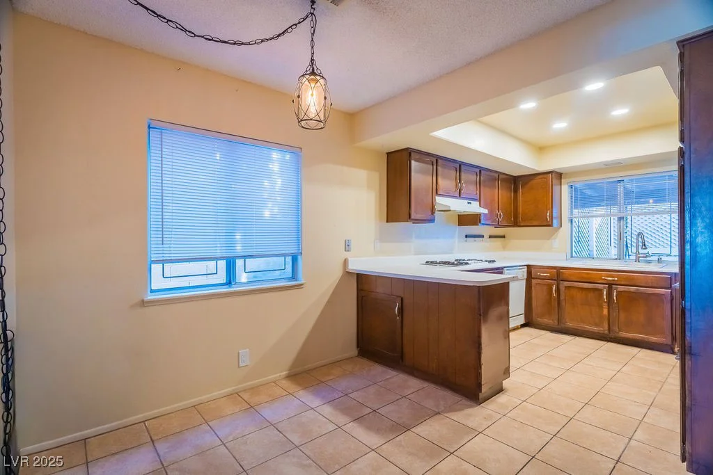 5039 Mesa View, Las Vegas, NV 89120