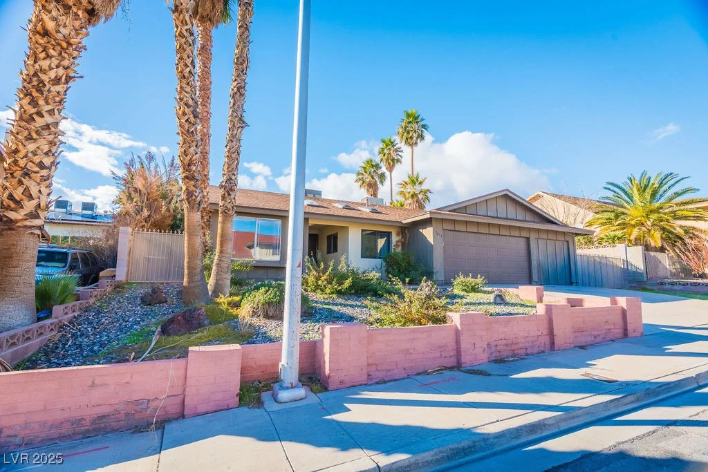5039 Mesa View, Las Vegas, NV 89120
