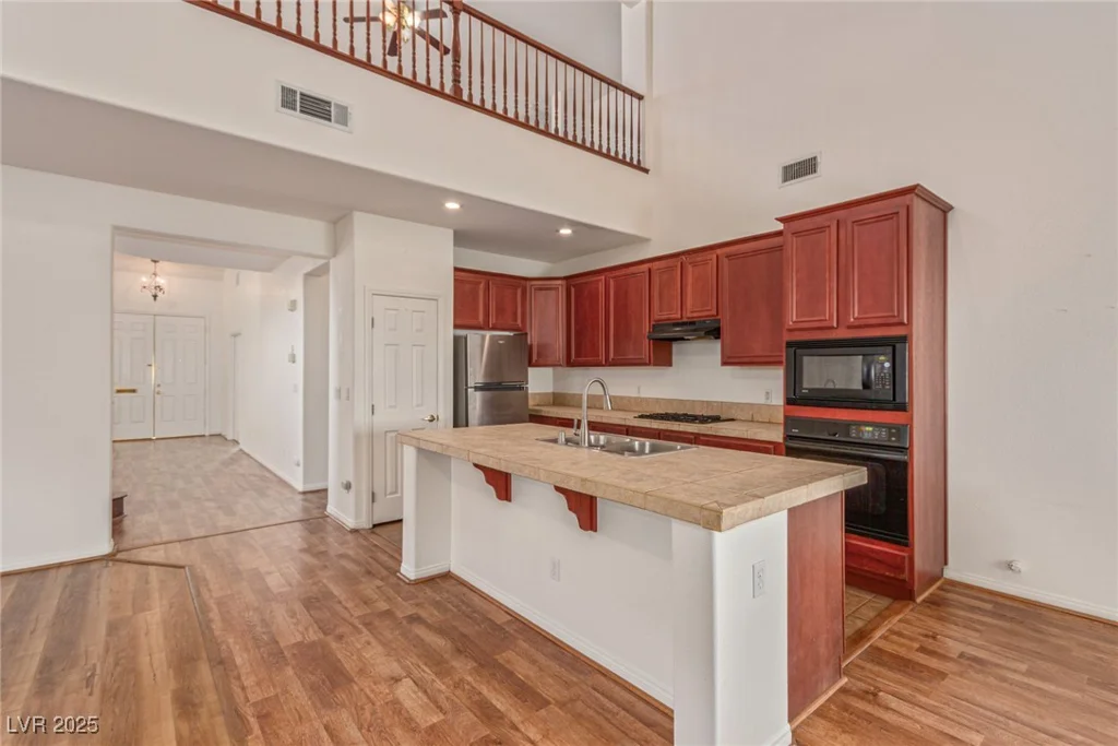 7820 Lonesome Harbor, Las Vegas, NV 89131