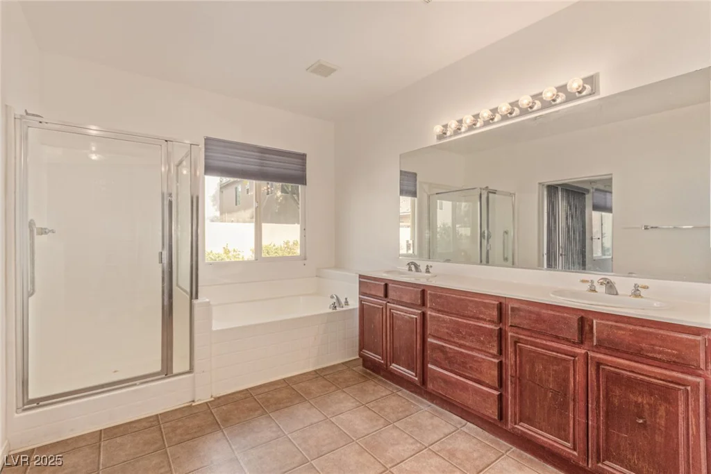 7820 Lonesome Harbor, Las Vegas, NV 89131