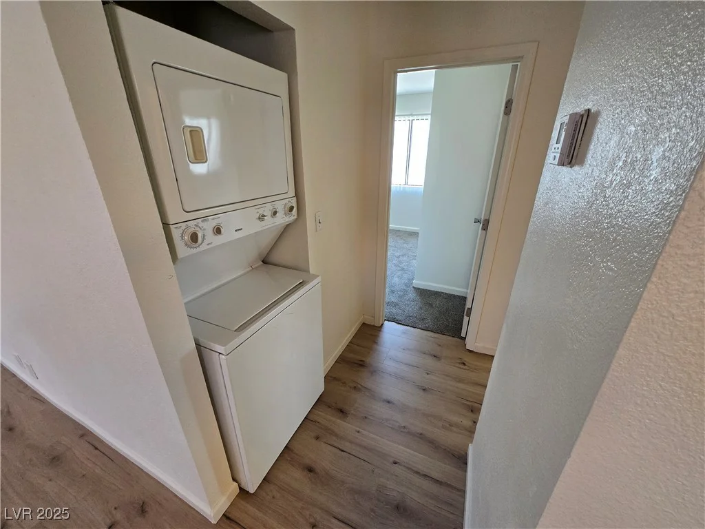 4300 Lamont, Las Vegas, NV 89115