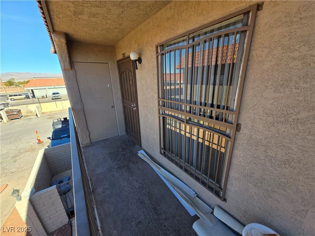 4300 Lamont, Las Vegas, NV 89115