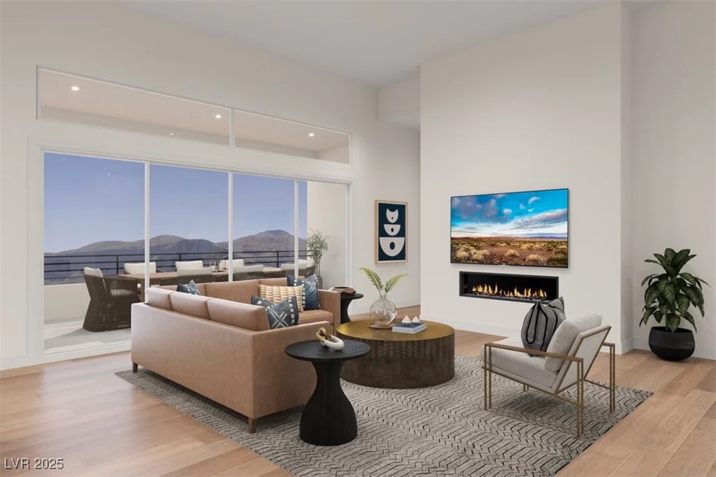180 Grange Creek, Las Vegas, NV 89138