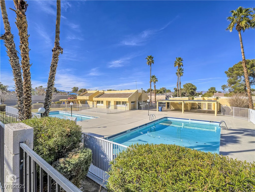 3251 Southridge, Las Vegas, NV 89121