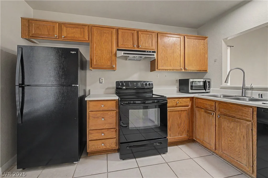 2728 Showcase, Las Vegas, NV 89134