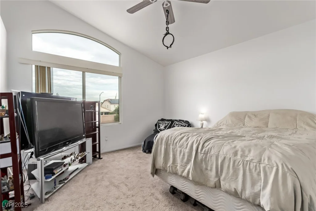 7954 Kentshire, Las Vegas, NV 89117