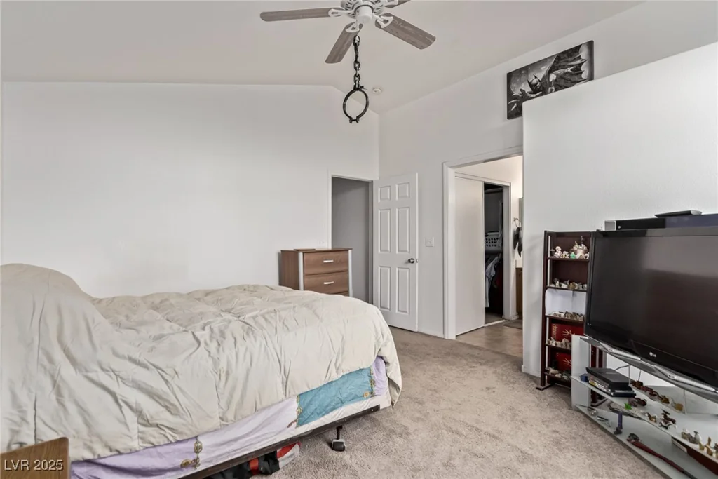7954 Kentshire, Las Vegas, NV 89117