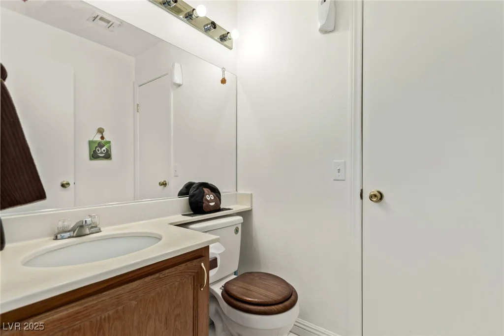 7954 Kentshire, Las Vegas, NV 89117