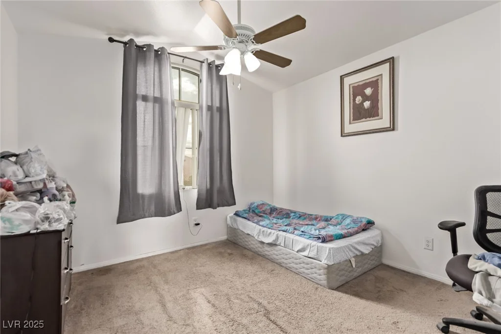 7954 Kentshire, Las Vegas, NV 89117