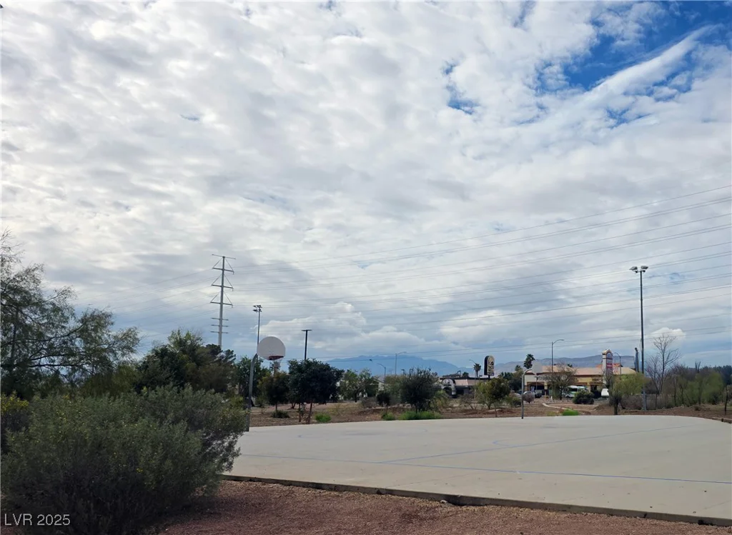 7954 Kentshire, Las Vegas, NV 89117