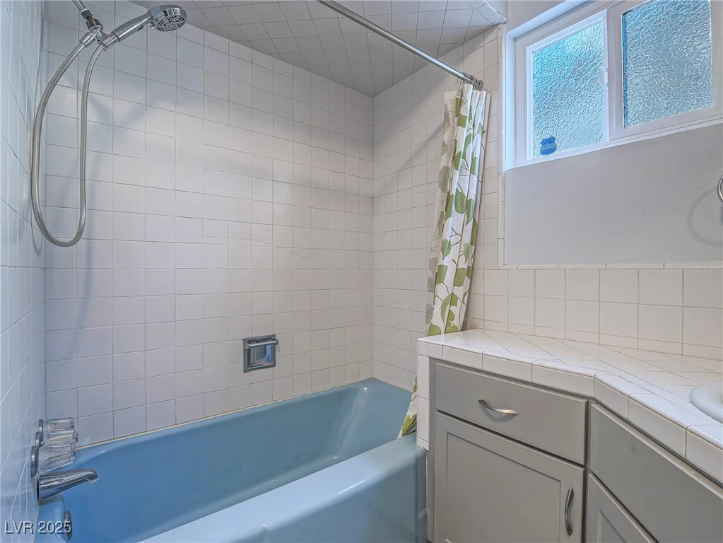 1716 Chapman, Las Vegas, NV 89104
