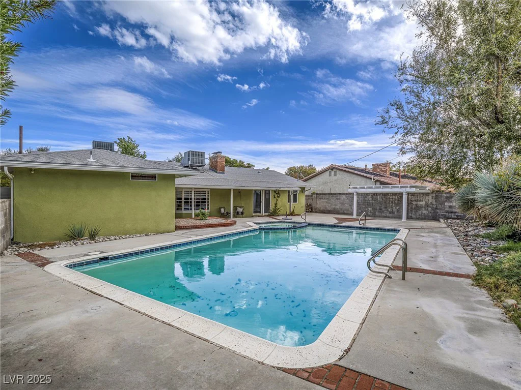 1716 Chapman, Las Vegas, NV 89104