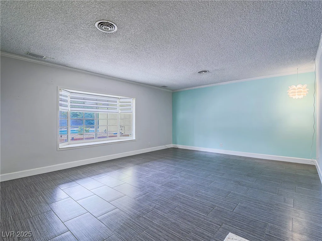 1716 Chapman, Las Vegas, NV 89104