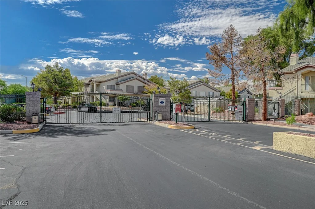 5710 Tropicana, Las Vegas, NV 89122