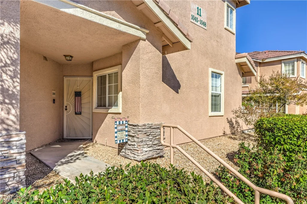 9901 Trailwood, Las Vegas, NV 89134