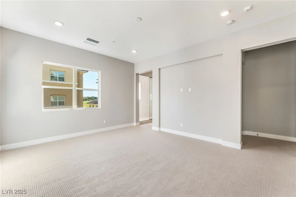9132 Las Manaitas, Las Vegas, NV 89144