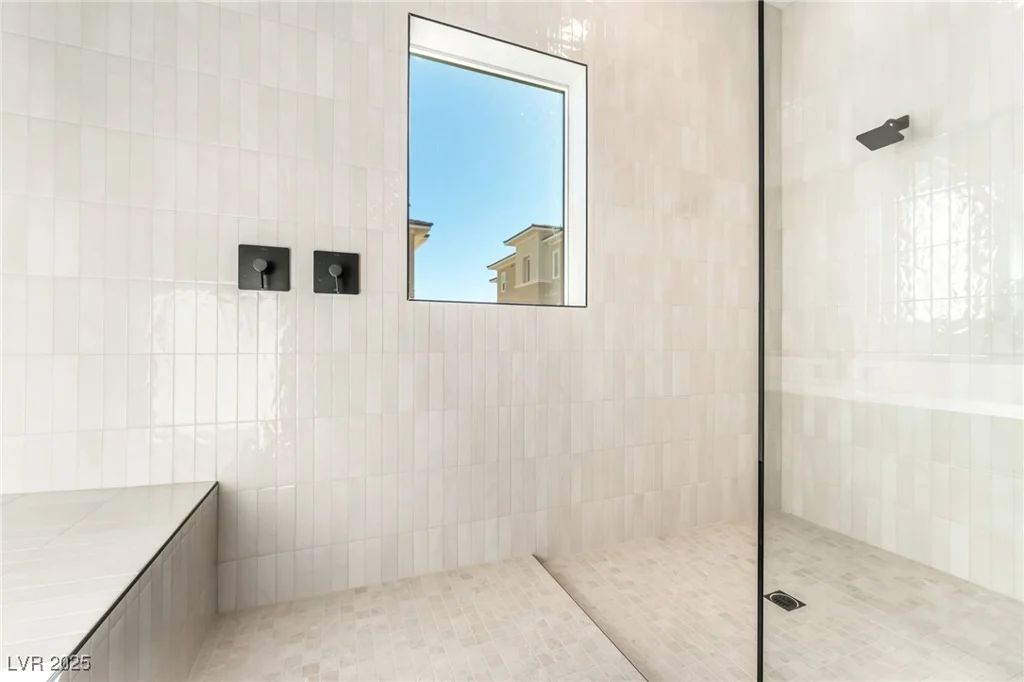 9132 Las Manaitas, Las Vegas, NV 89144