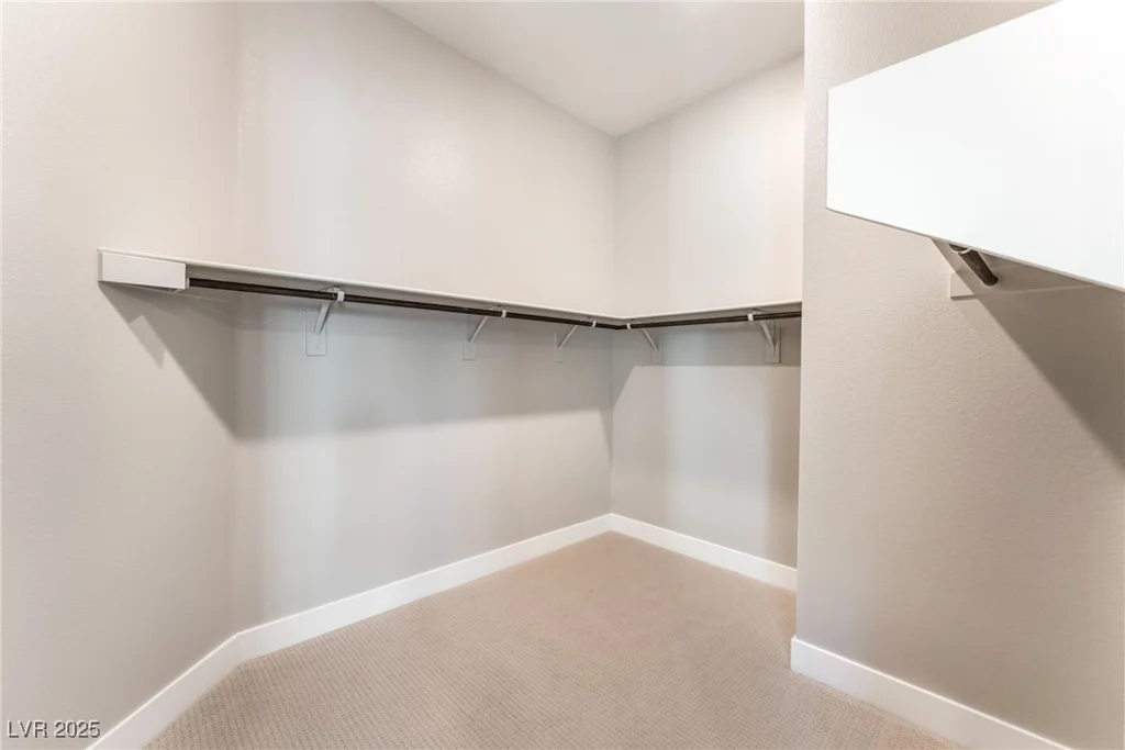 9132 Las Manaitas, Las Vegas, NV 89144
