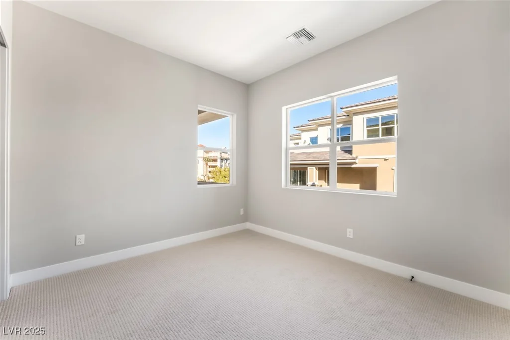 9132 Las Manaitas, Las Vegas, NV 89144
