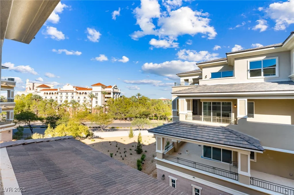 9132 Las Manaitas, Las Vegas, NV 89144
