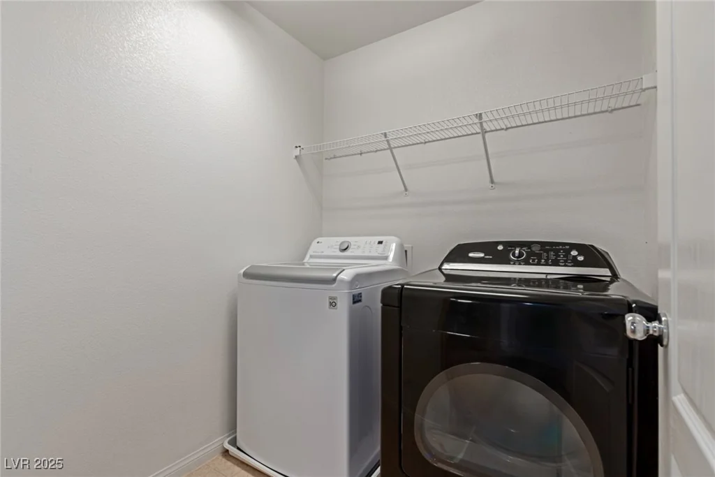 104 Big Cliff, North Las Vegas, NV 89031