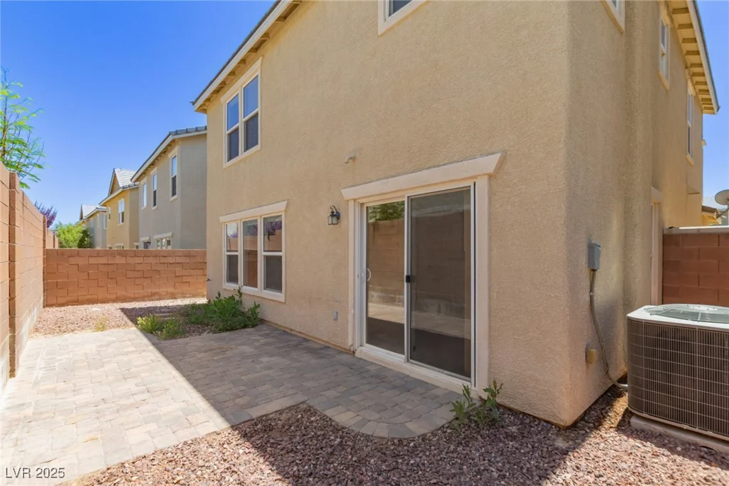 104 Big Cliff, North Las Vegas, NV 89031