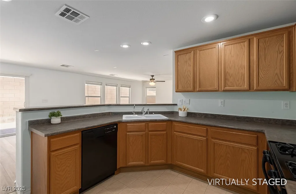 104 Big Cliff, North Las Vegas, NV 89031
