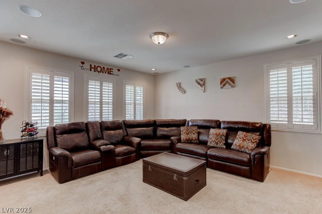 6881 Quiet Peeps, North Las Vegas, NV 89084