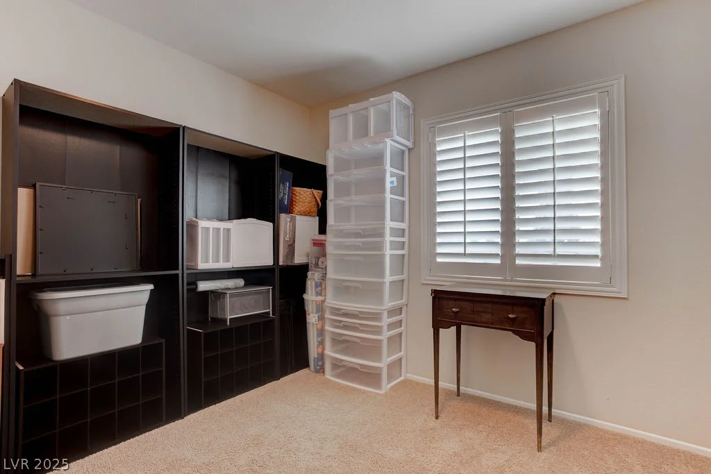 6881 Quiet Peeps, North Las Vegas, NV 89084