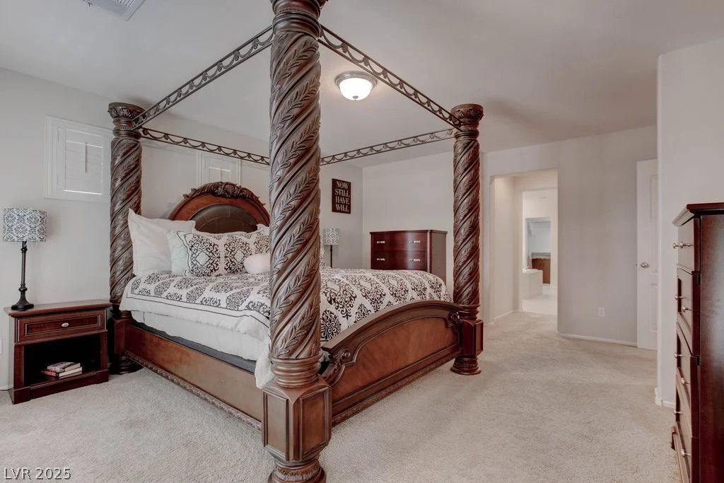 6881 Quiet Peeps, North Las Vegas, NV 89084
