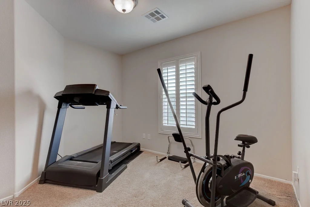 6881 Quiet Peeps, North Las Vegas, NV 89084